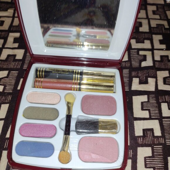 Vintage Avon Eye set - Picture 1 of 1